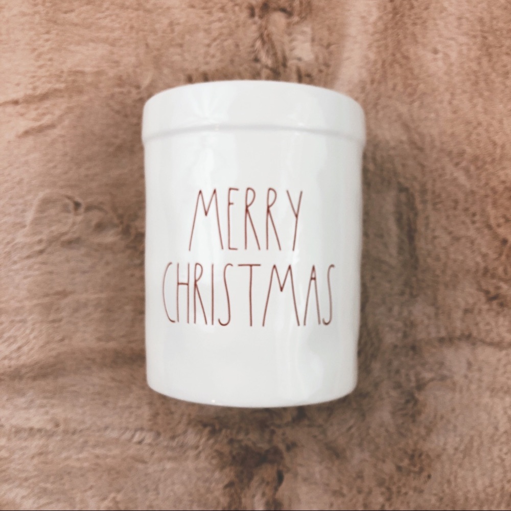 🎄SOLD🎄Rae Dunn Merry Christmas Crock - Picture 3 of 3